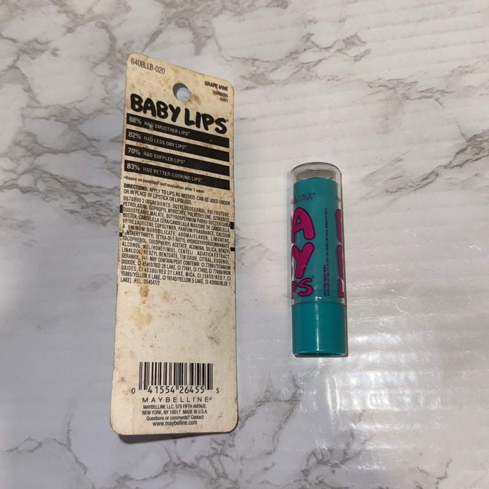 Maybelline Baby Lips Moisturizing Lip Balm grape vine 20 set of 2 beauty Y2K - Picture 4 of 4